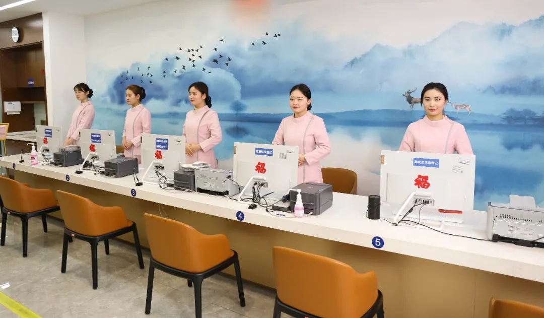 7.webp.jpg 7.webp.jpg