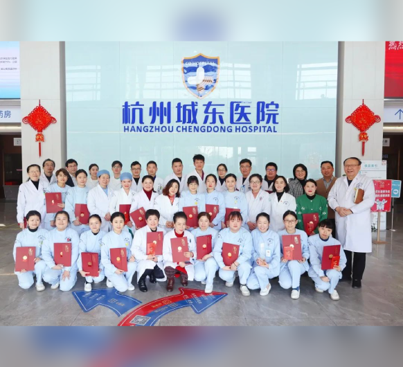 凝心聚力 携手筑梦丨我院隆重召开2022年度先进表彰大会