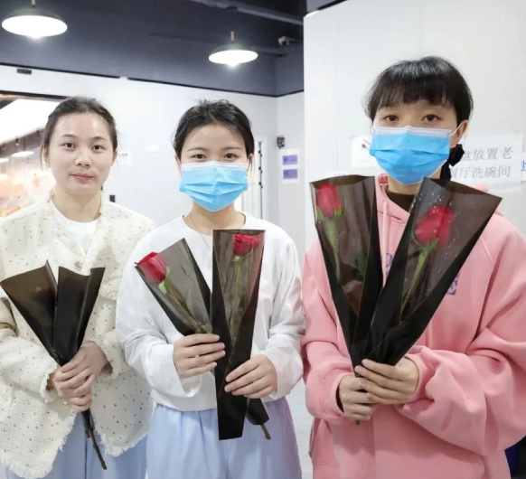 三八妇女节丨愿你一生有爱，一生自由