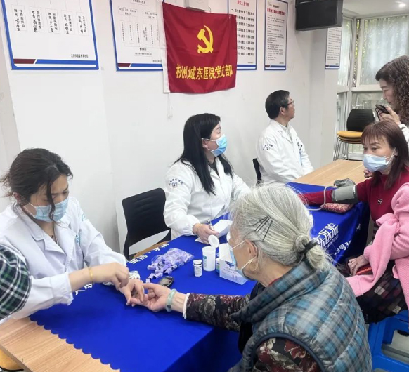 健康义诊送上门 做好健康守门人