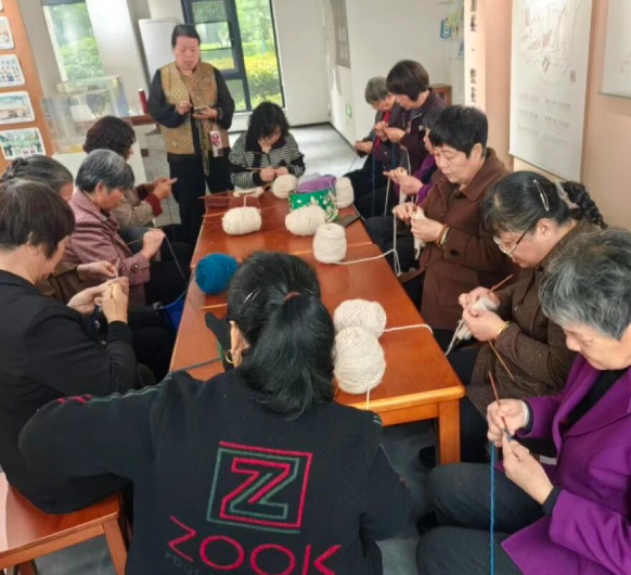 九爱暖九堡 情满万家巷丨杭州城东医院“九爱万家”医疗服务志愿队4月社区公益行